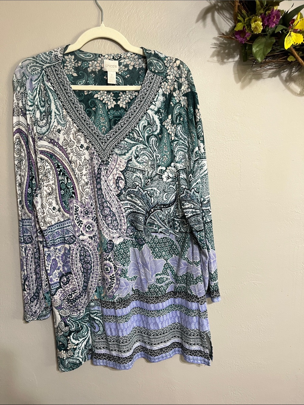 💐Chico's Teal & Lavender Paisley V-Neck Tunic Top